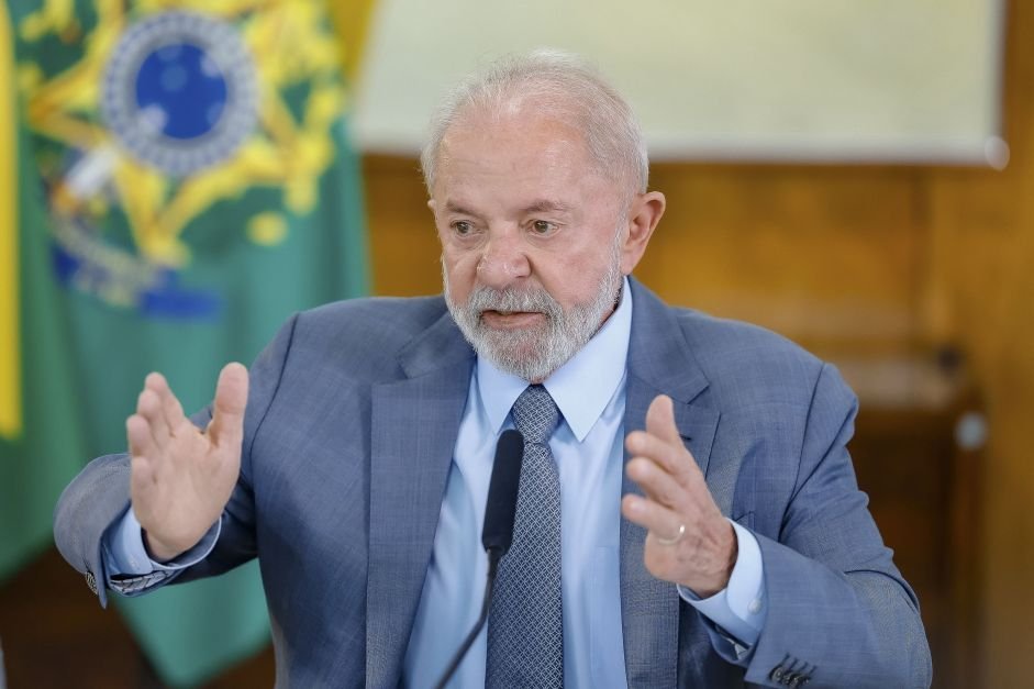 Governistas veem que crise do INSS deve ser a pior à popularidade de Lula