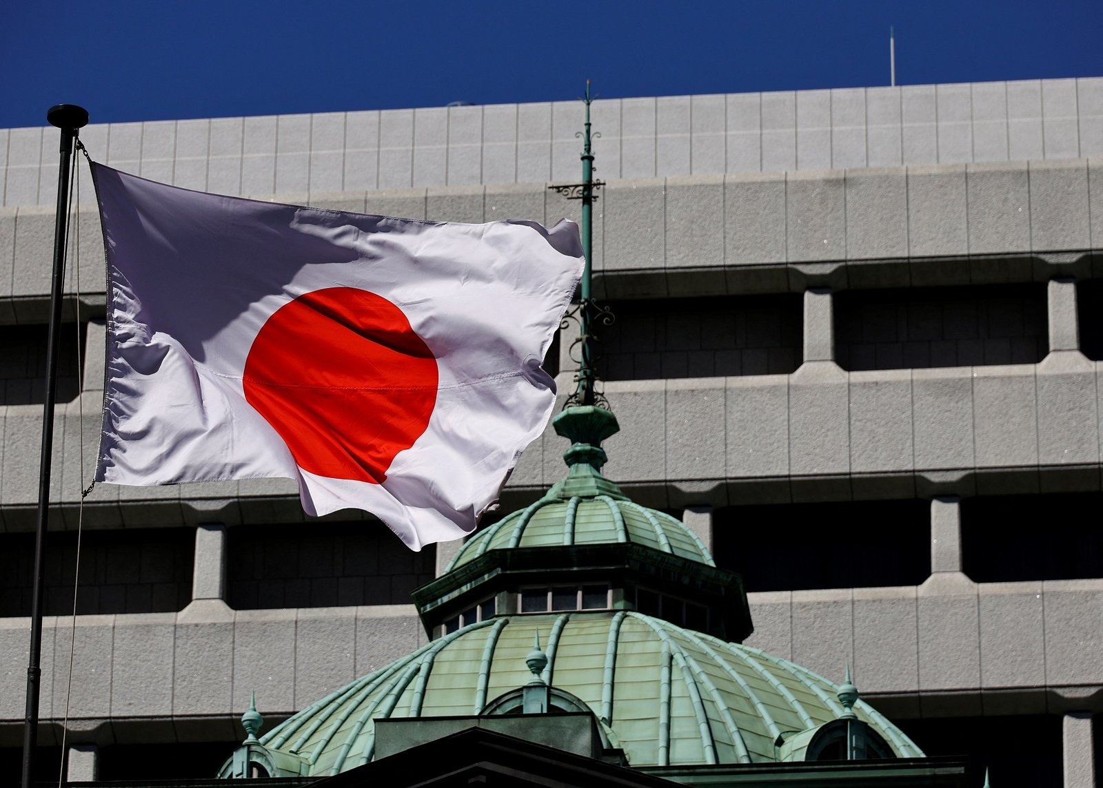 PIB do Japão recua 0,7% no 1º trimestre e cai pela 1ª vez em 1 ano