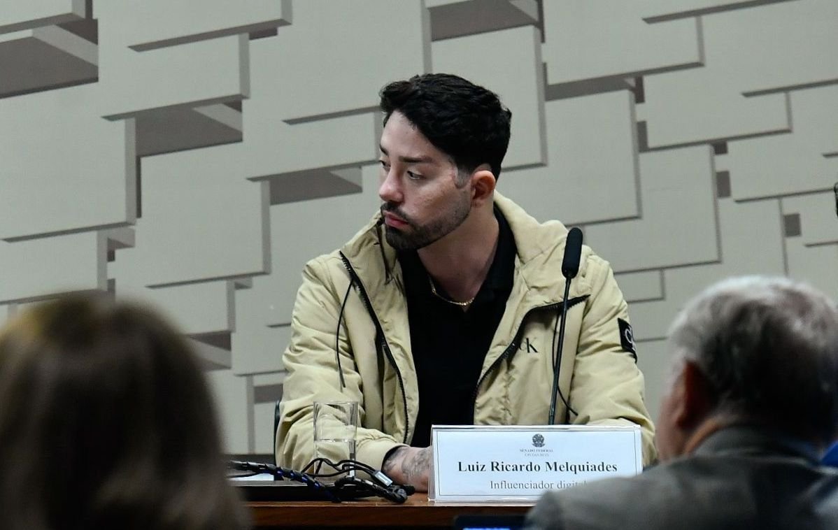 Rico Melquíades nega que tenha usado conta “demo” para divulgar bets