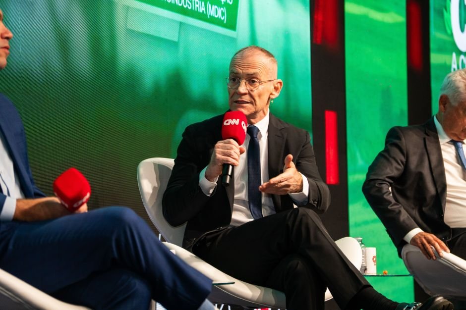 Saída dos EUA do Acordo de Paris é desafio mundial, diz Contarato