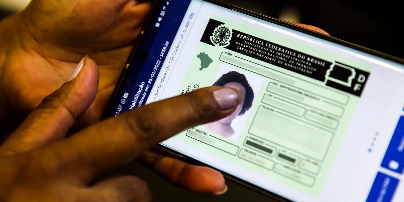 Lei que cria CNH gratuita para população de baixa renda é sancionada