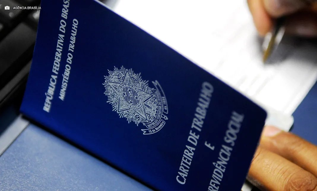 Agências do trabalhador têm vagas com salários de até R$ 4 mil nesta quinta-feira (24)