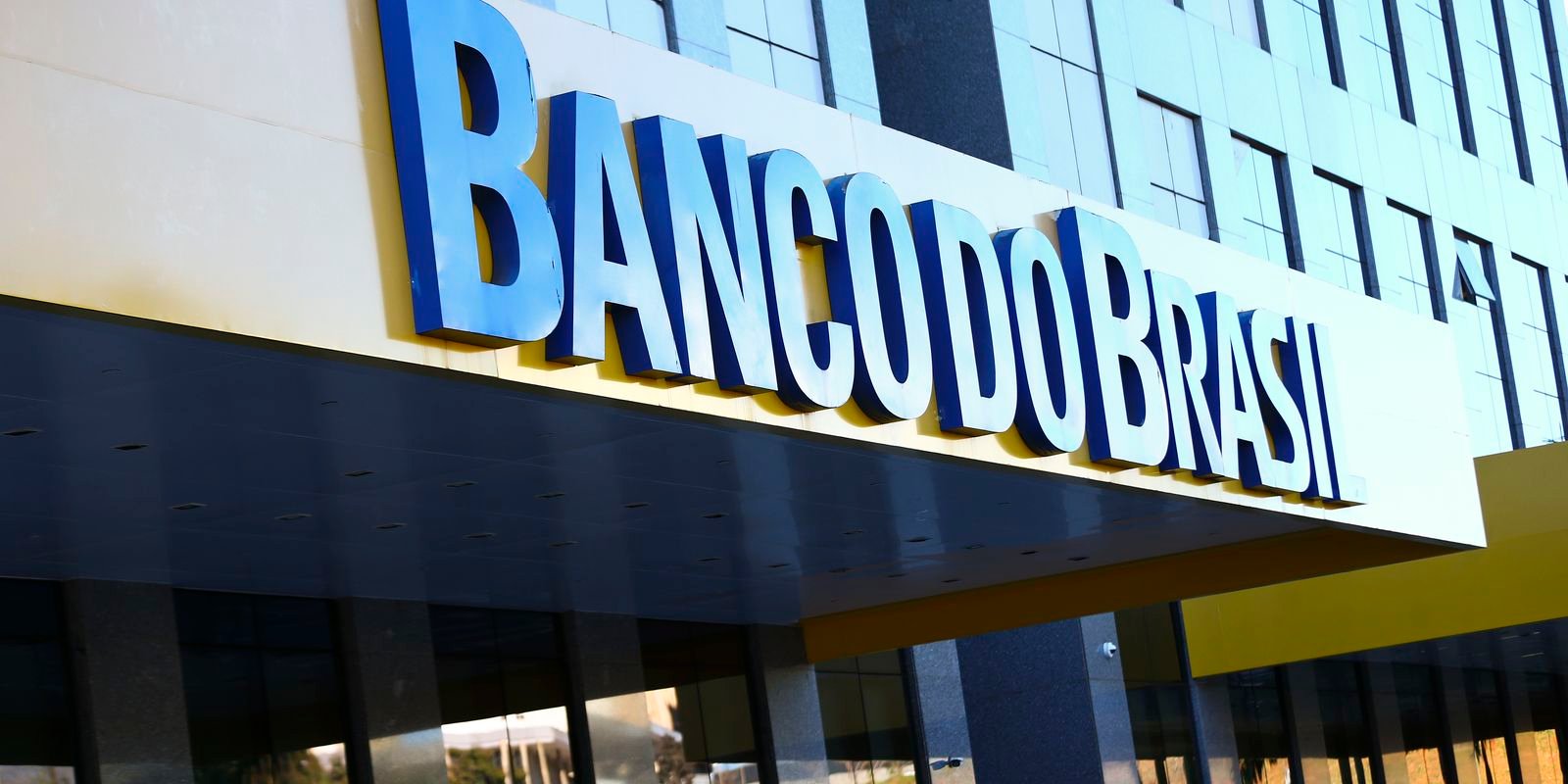 BB tomará providências judiciais após ataques bolsonaristas