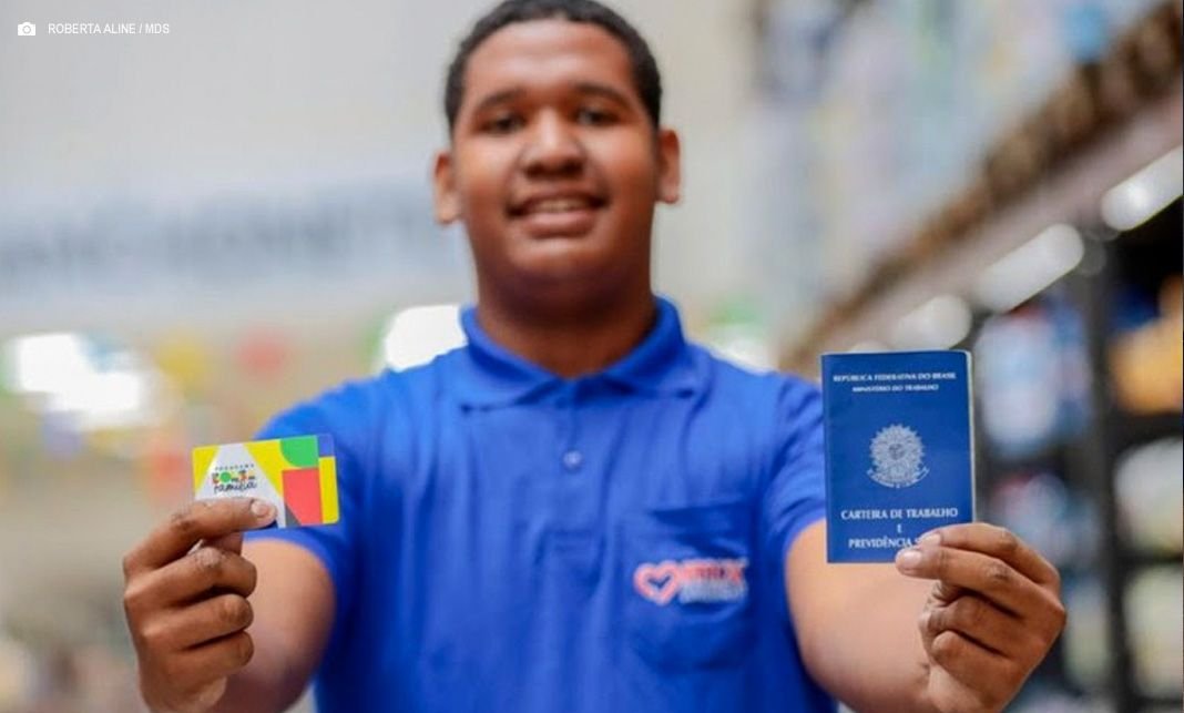 Distrito Federal registra saldo positivo de 1.749 empregos formais, com destaque para o setor de Serviços.