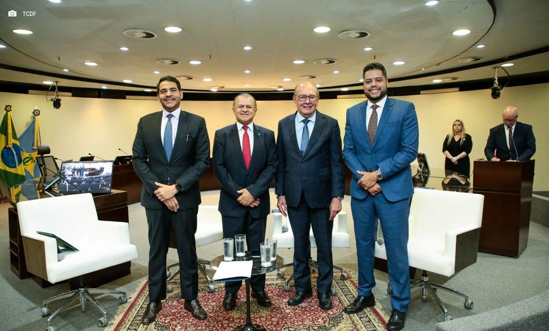 “Não há democracia sem controle, mas ele precisa ser repensado”, afirma ministro do STF Gilmar Mendes durante I Fórum de Direito Público no TCDF
