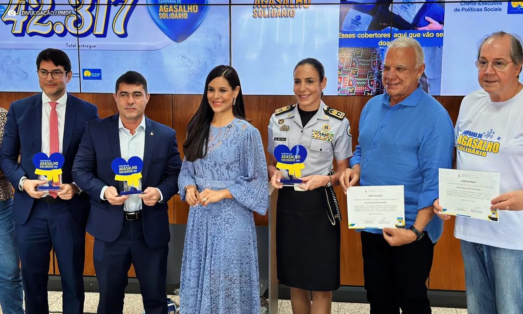PMDF é homenageada em evento do GDF como maior arrecadadora da Campanha do Agasalho 2025