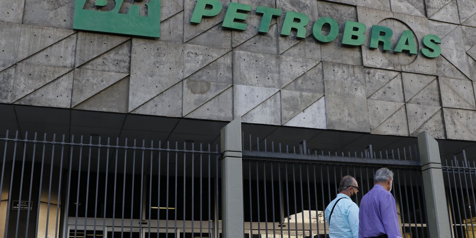 Petrobras aprova pagamento de dividendos a acionistas