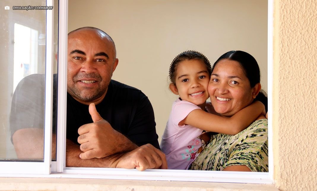 Programa habitacional do GDF entrega dignidade a família carente na Estrutural