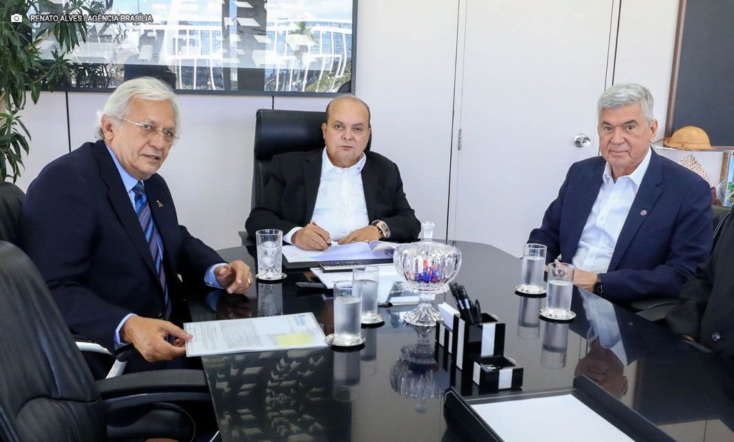 Caesb passa a prestar diretamente serviços de água e esgoto no DF — Política Distrital agora é PDNews, notícias sobre Política e Saúde do DF