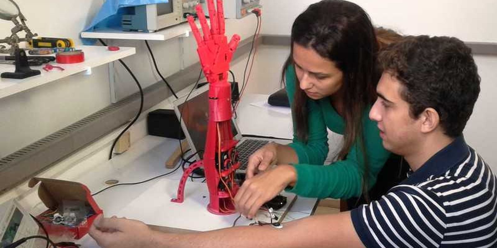 Estudo da CNI aponta 16 profissões do futuro na indústria