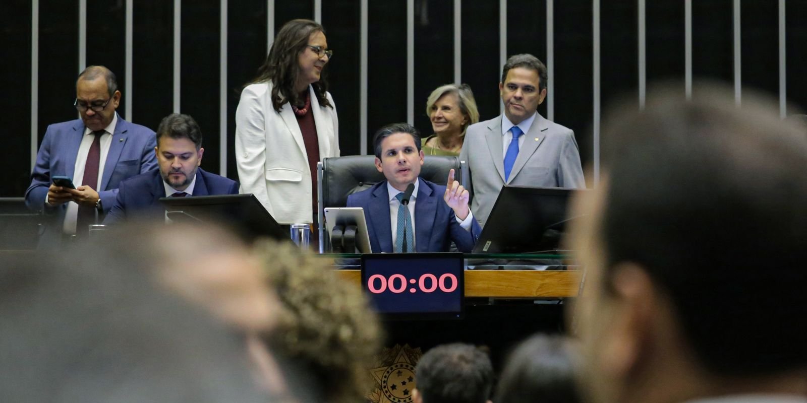 PEC da Blindagem pode barrar ações contra corrupção no uso de emendas