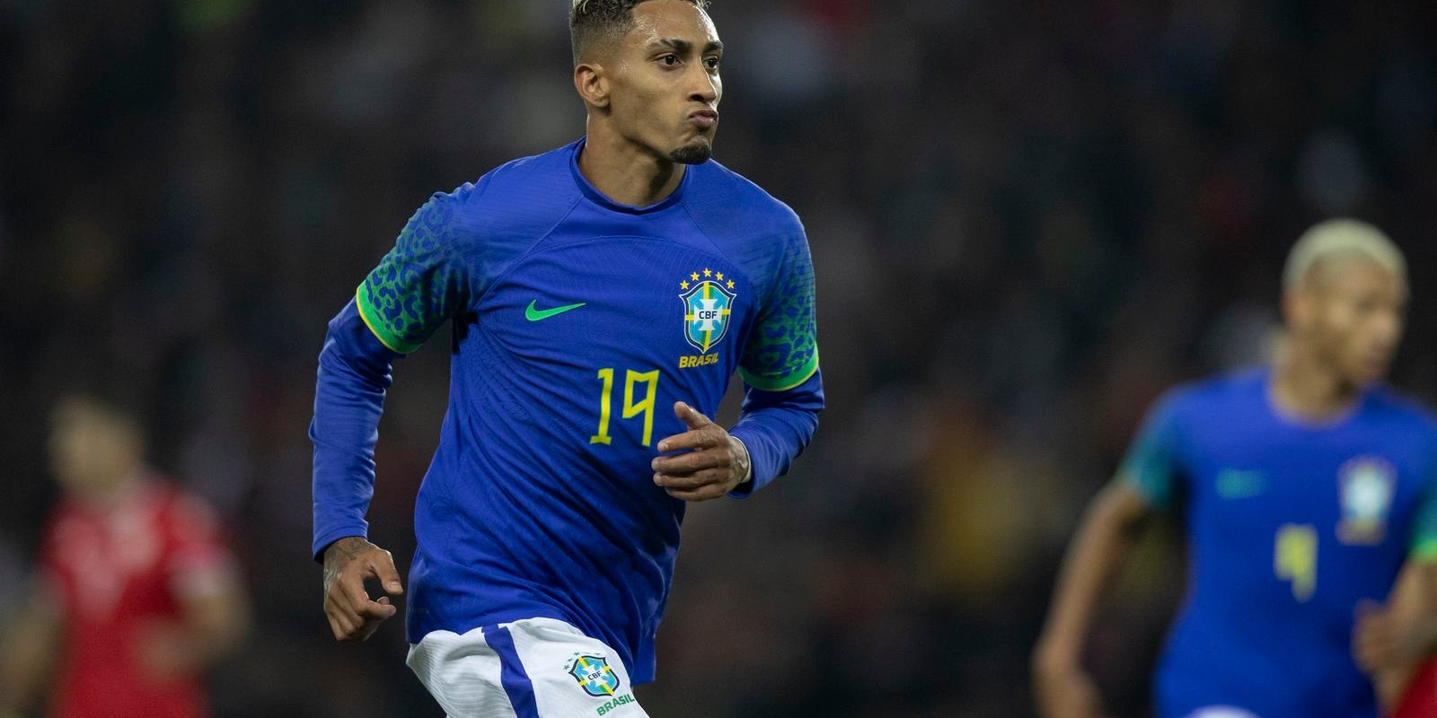 Seleção encara Chile e se despede da torcida brasileira no Maracanã