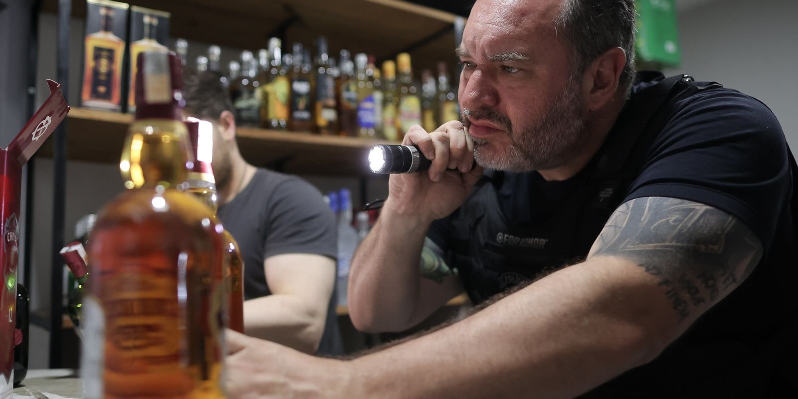 Carnaval: metanol em bebidas liga sinal de alerta nos estados