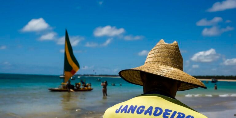 Senado aprova regras para empresas que prestam serviços a turistas