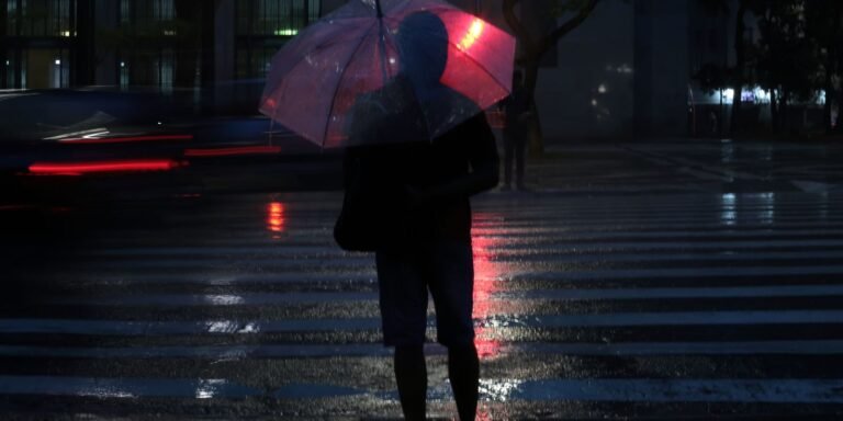 Chuvas no estado de São Paulo provocam morte de duas pessoas