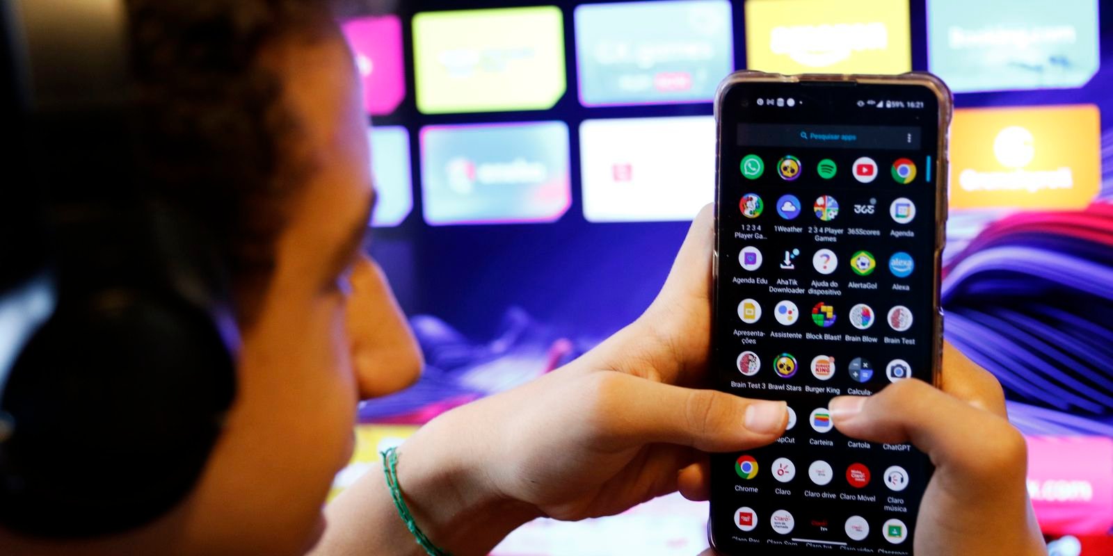 Governo derruba alta de imposto para smartphones e eletrônicos