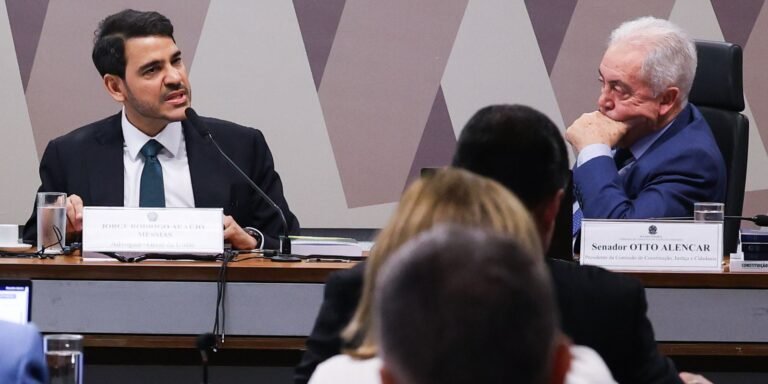 Sabatina de Jorge Messias para o STF começa no Senado