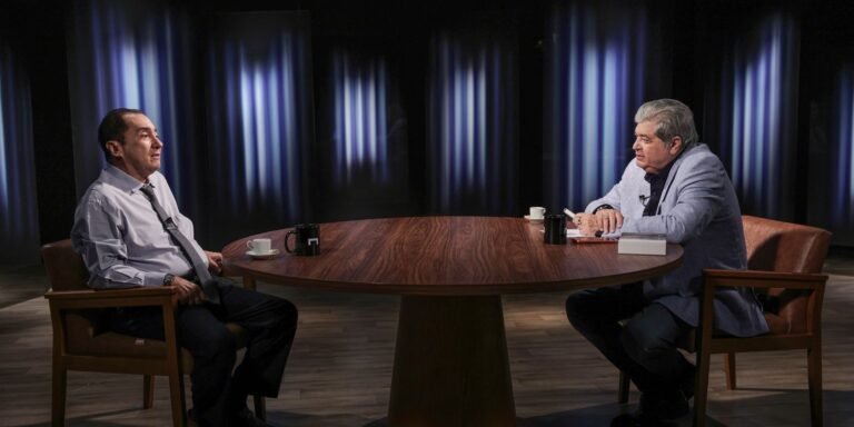 TV Brasil: Datena recebe o senador e jornalista Jorge Kajuru