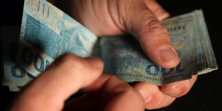 Desenrola Brasil: saiba como usar FGTS para pagar dívidas em atraso