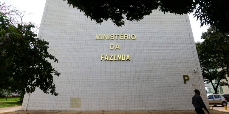 Fazenda alerta sobre falso site do Novo Desenrola
