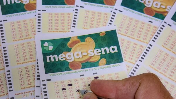 Mega-sena acumula e pagará R$ 78 milhões no próximo sorteio