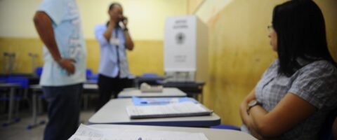 Mesários têm papel fundamental na garantia do processo eleitoral