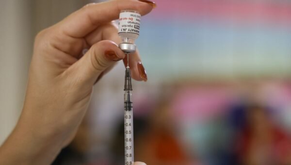 Pesquisa mostra que vacinação diminuiu prevalência de HPV entre jovens