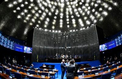 Após recesso, Congresso retoma trabalhos nesta semana