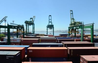 Brasil e EUA definem data de reunião para discutir tarifaço