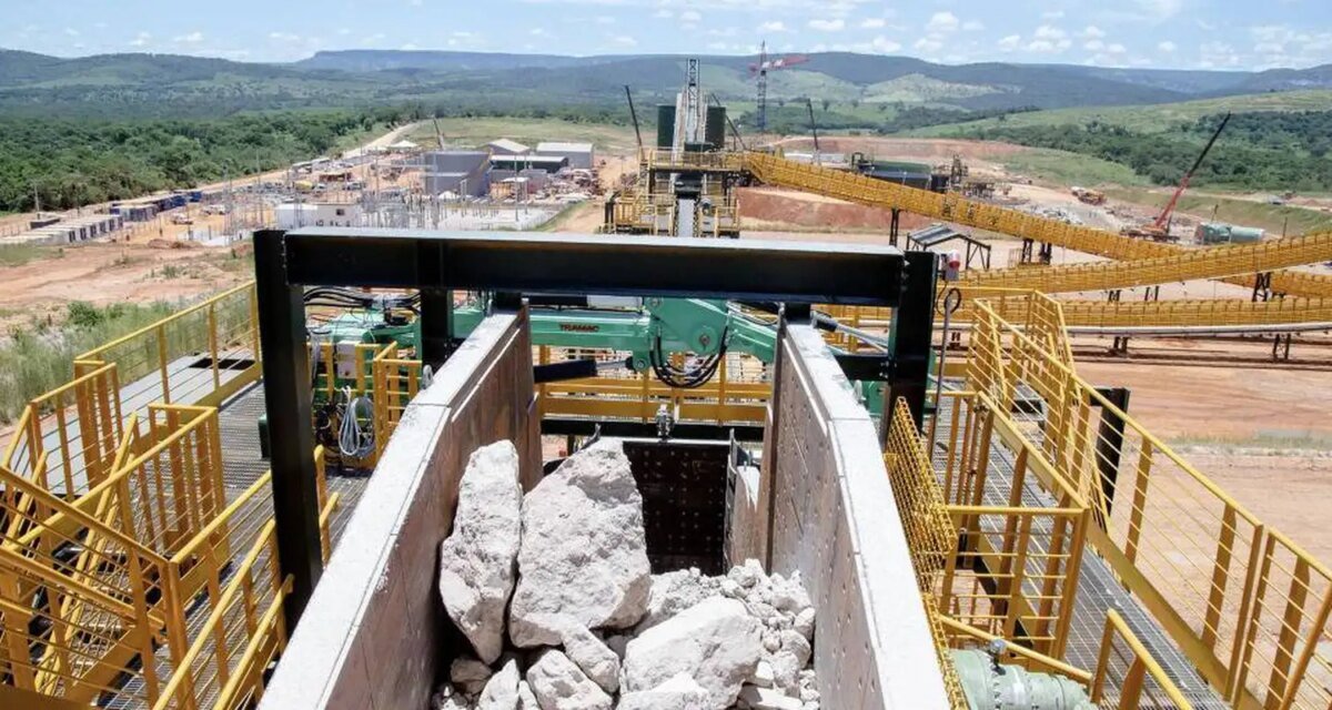 CMN facilita crédito emergencial a fertilizantes e minerais críticos