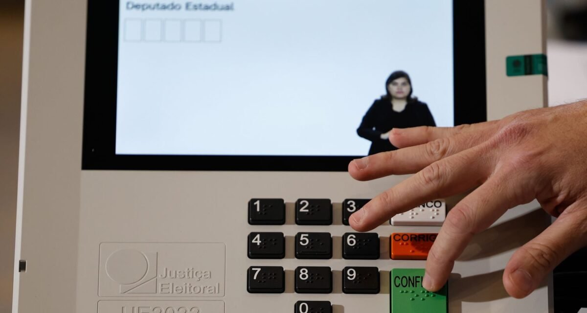 Campanha eleitoral nas ruas e propaganda virtual começam neste domingo