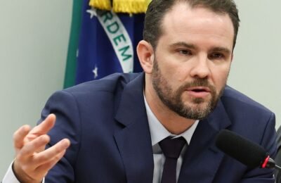 Durigan rebate críticas de inércia sobre crise do BRB