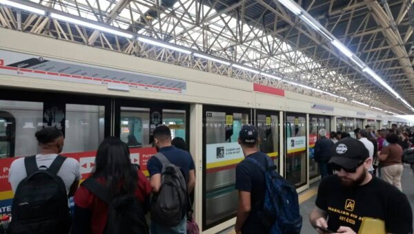 Governo de SP diz que não haverá demissões de funcionários da CPTM