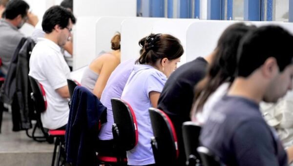 Inscrições para exame de proficiência em português terminam quinta