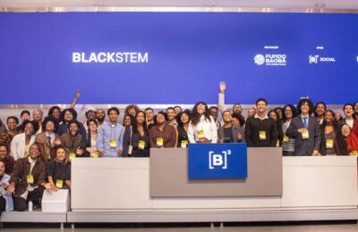 Jovens negros do Rio e da Bahia recebem bolsa para estudar no exterior