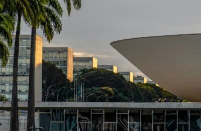 Líder do PT passa mal e Câmara suspende votações