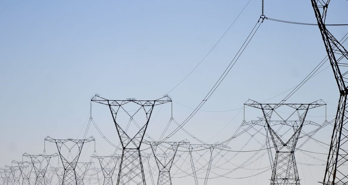 ONS suspende geração excedente de energia pela segunda vez no ano