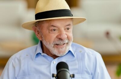 Pelo PT, Lula busca reeleição com foco em pautas sociais