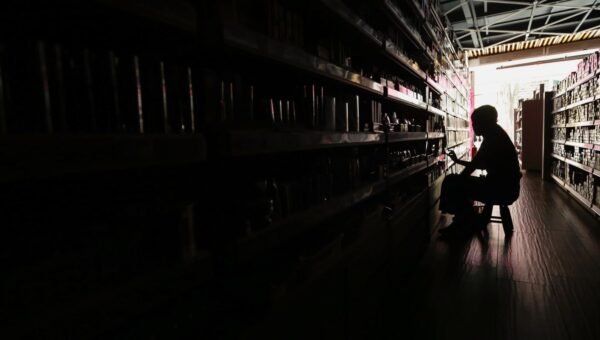 Procon-RJ orienta sobre danos em aparelhos por falta de luz