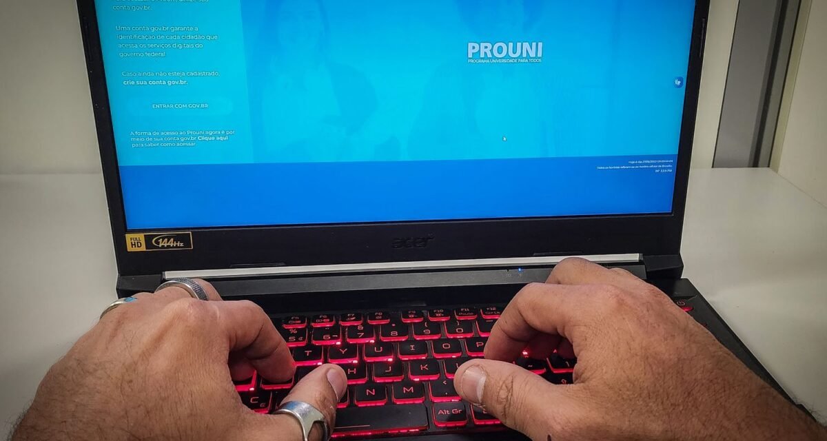 Prouni: candidatos têm até amanhã para registro na lista de espera