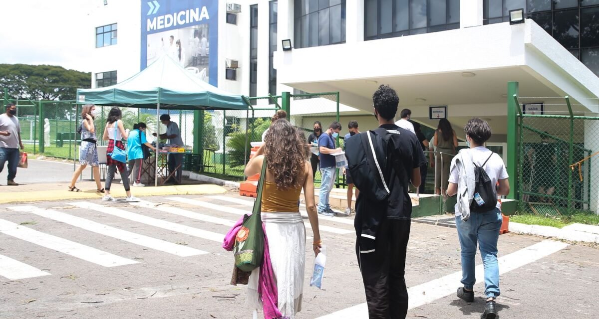 Renegociação de dívidas do Fies pode ser feita até 16 de setembro