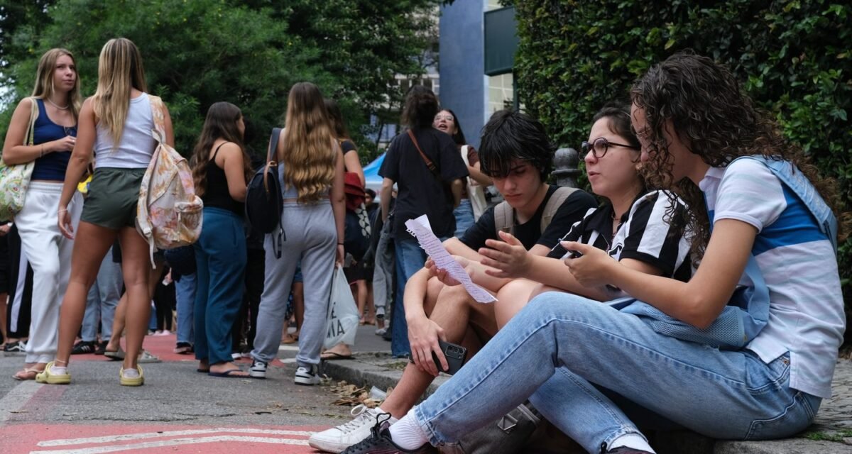 Saeb 2025: Brasil recupera nível pré-pandemia, mas ainda tem gargalos