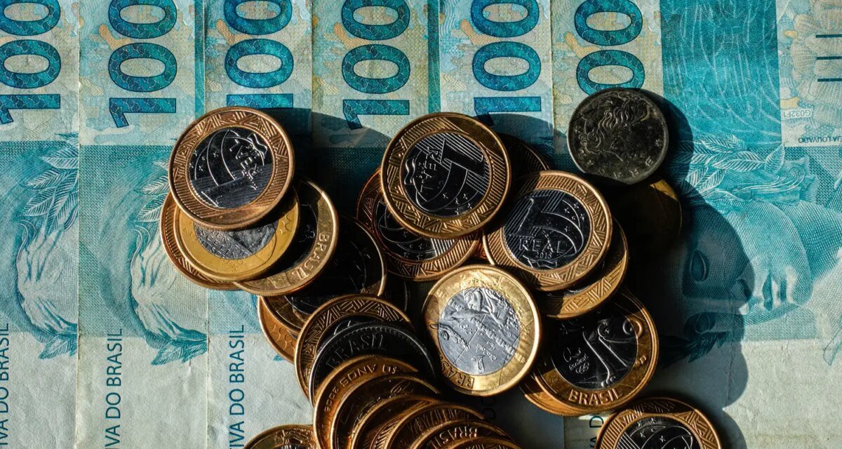 Tesouro pagou R$ 152,46 milhões em dívidas de estados e municípios