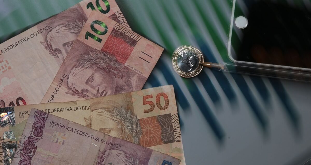 Ata do Copom atribui corte da Selic à desaceleração da economia