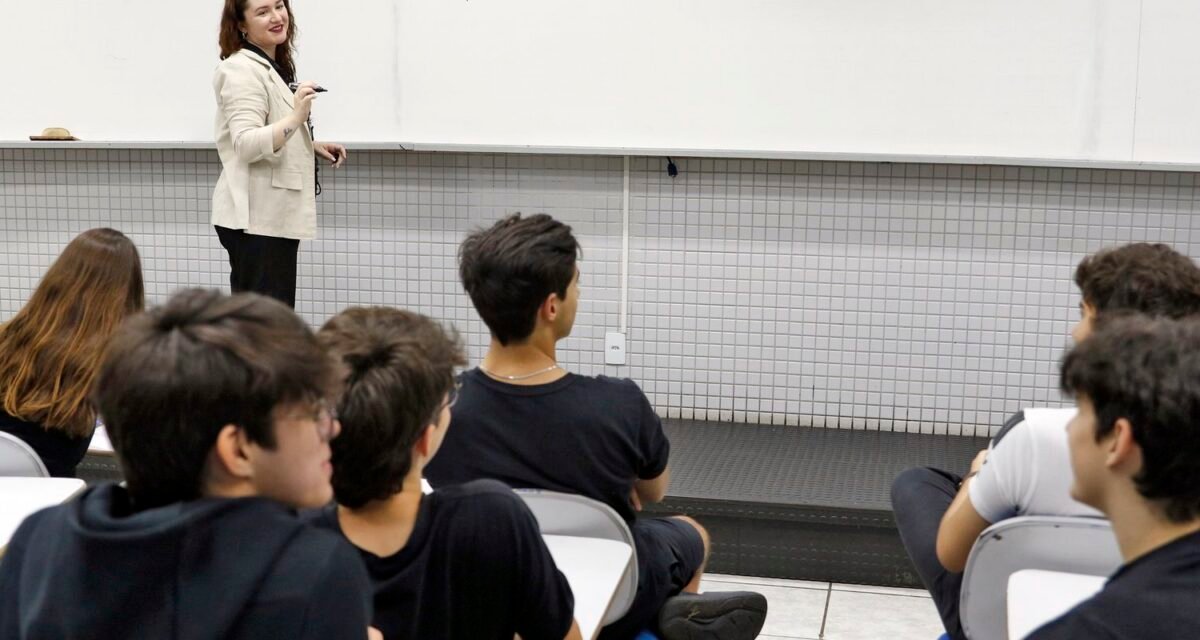 Cartilha reúne orientações para a redação do Enem 2026