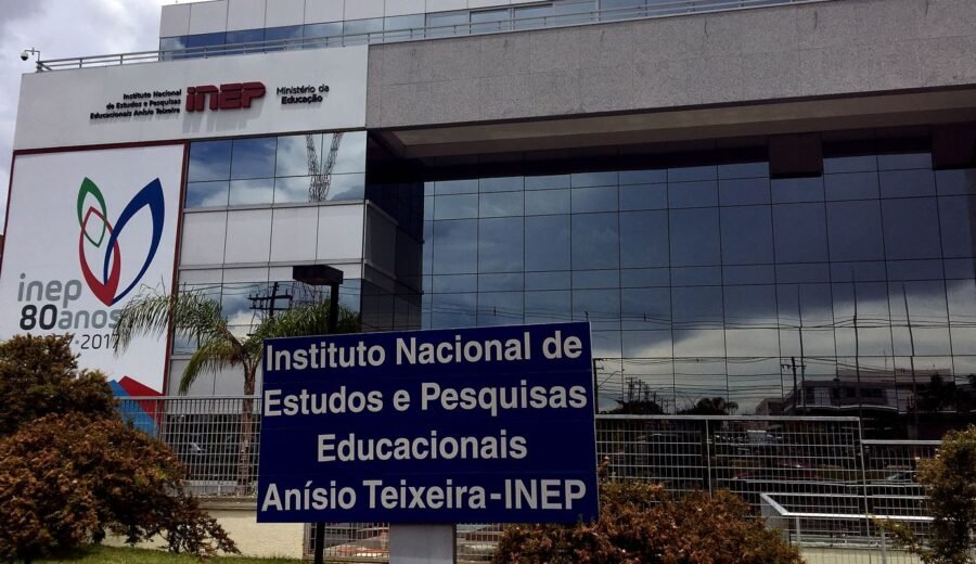 Cartões de inscrição no Enamed e Revalida estão disponíveis