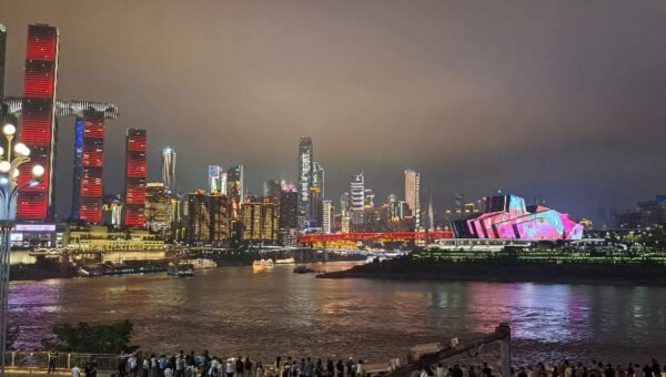 Conheça Chongqing: metrópole-chave da transformação econômica chinesa