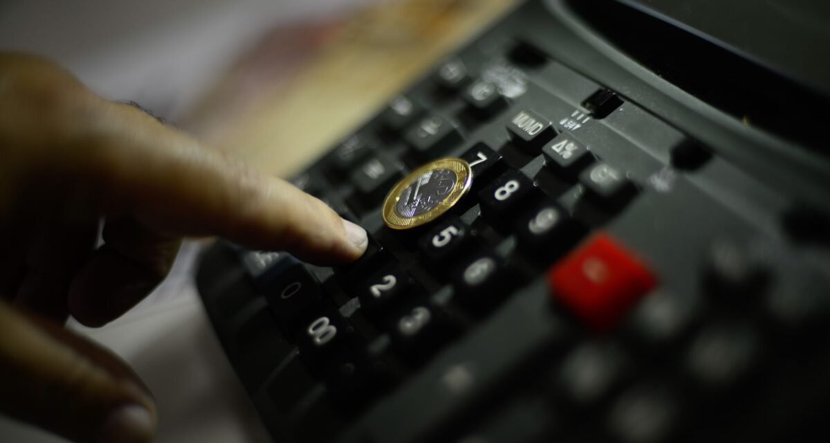 Dívida Pública Federal fica estável em agosto e chega a R$ 9,29 tri