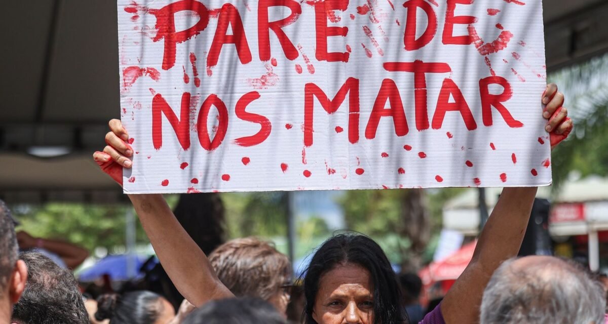 Entidades denunciam agressões às mulheres que disputam cargos