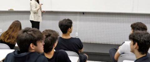 Mais de 625 mil pessoas fazem a Prova Nacional Docente neste domingo